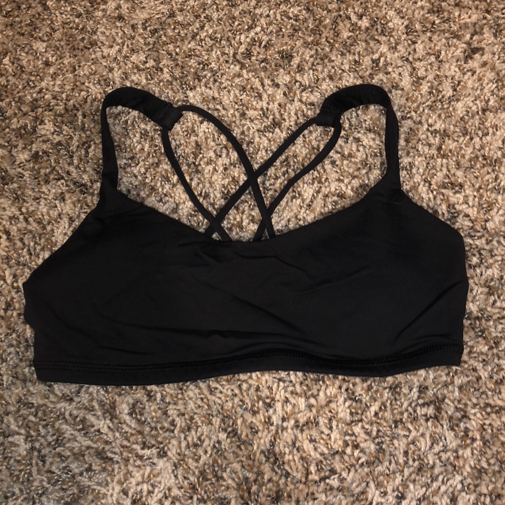 Lululemon Free to be Bra